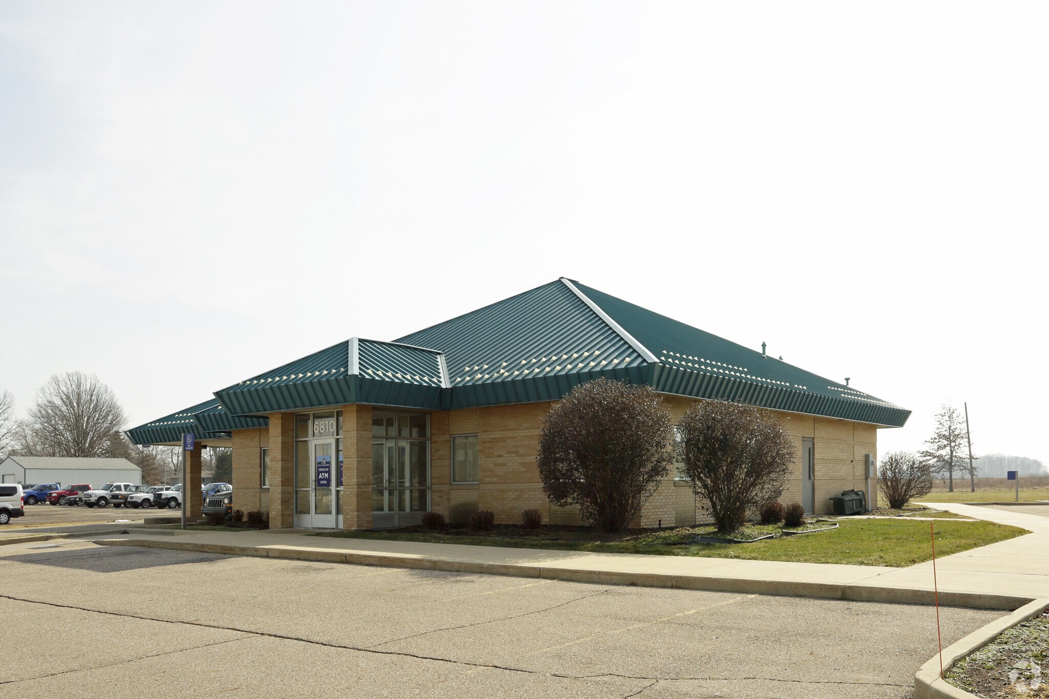 6810 Us Highway 12, Three Oaks, MI for sale Primary Photo- Image 1 of 1