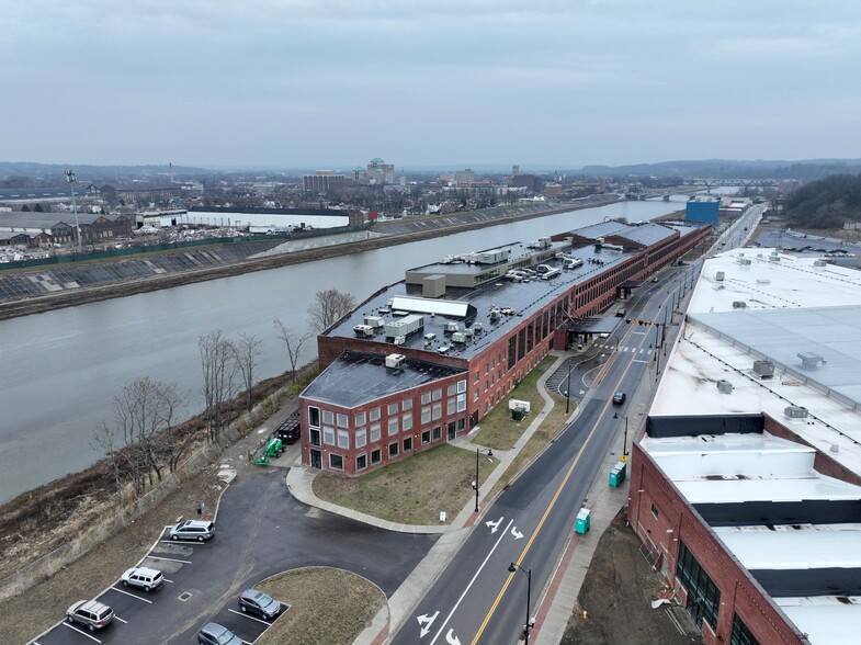 600 N B St, Hamilton, OH for lease - Building Photo - Image 1 of 5