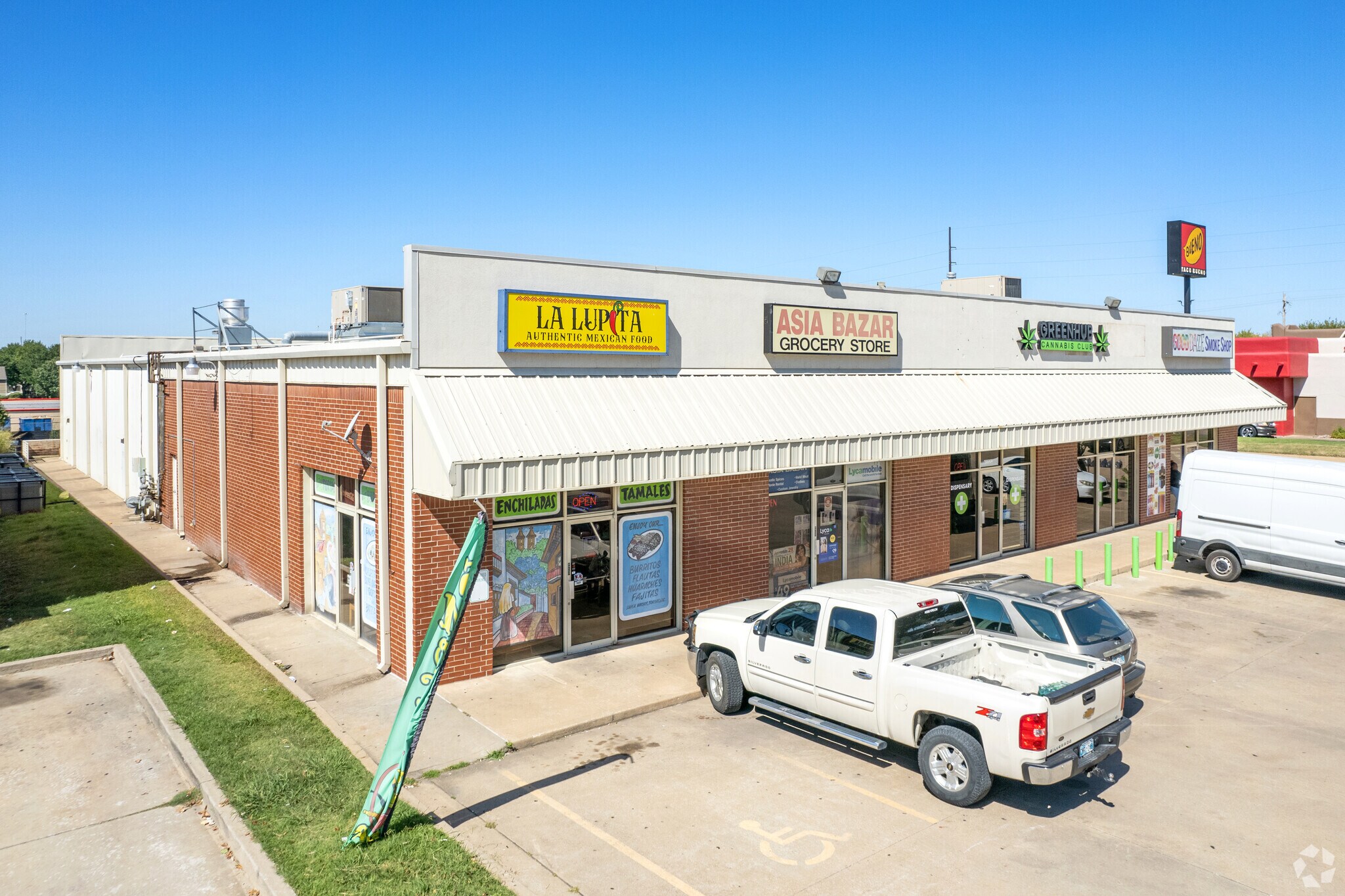 6122 S Rd, Tulsa, OK 74133 Retail for Lease
