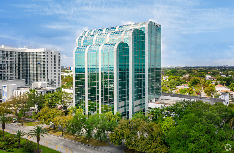 4400 Biscayne Blvd, Miami, FL for sale - Primary Photo - Image 1 of 1