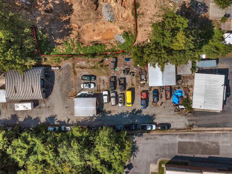 1128 West Ave, Conyers, GA 30012 Retail for Lease