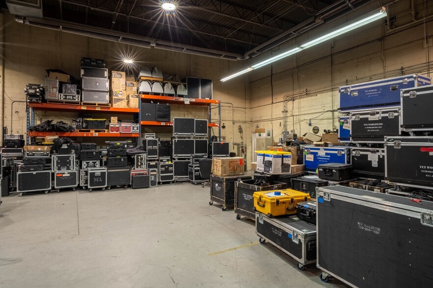 34-39 56th St, Woodside, NY for sale - Interior Photo - Image 3 of 8