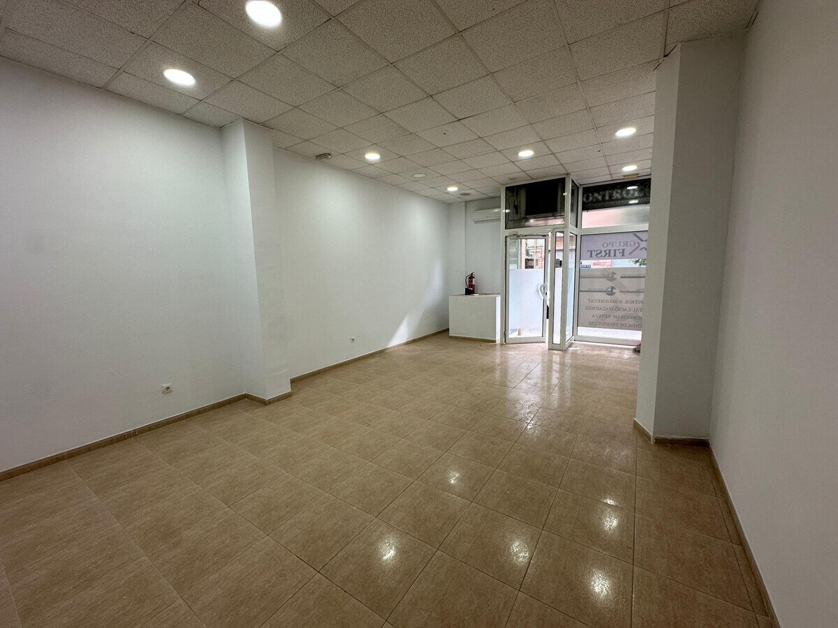 Pineda de Mar, BAR 08397 - Unit - - - Interior Photo - Image 1 of 5