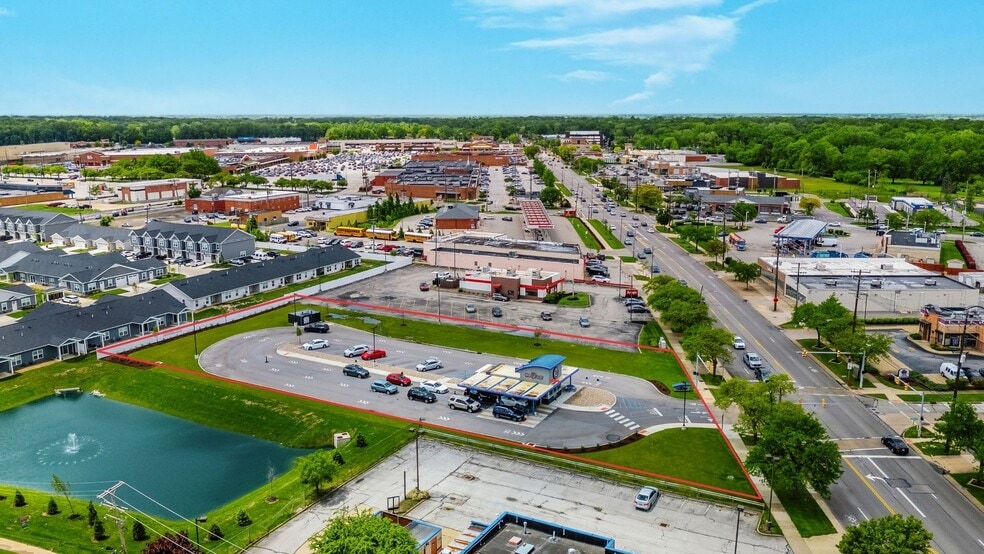 6675 Pearl Rd, Parma Heights, OH for sale - Primary Photo - Image 2 of 5