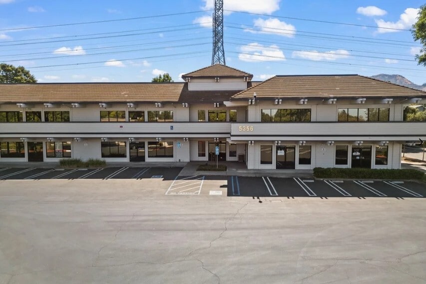 5354-5358 Clayton Rd, Concord, CA for lease - Building Photo - Image 2 of 10