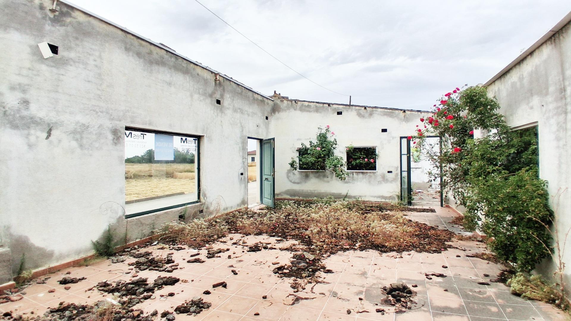 Land in Cantalapiedra for sale Building Photo- Image 1 of 31