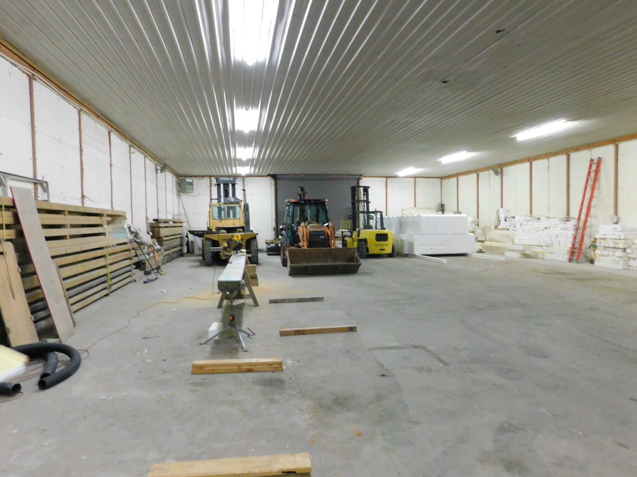 225 Hanover Rd, York, PA 17408 Craned Manufactoring Facility