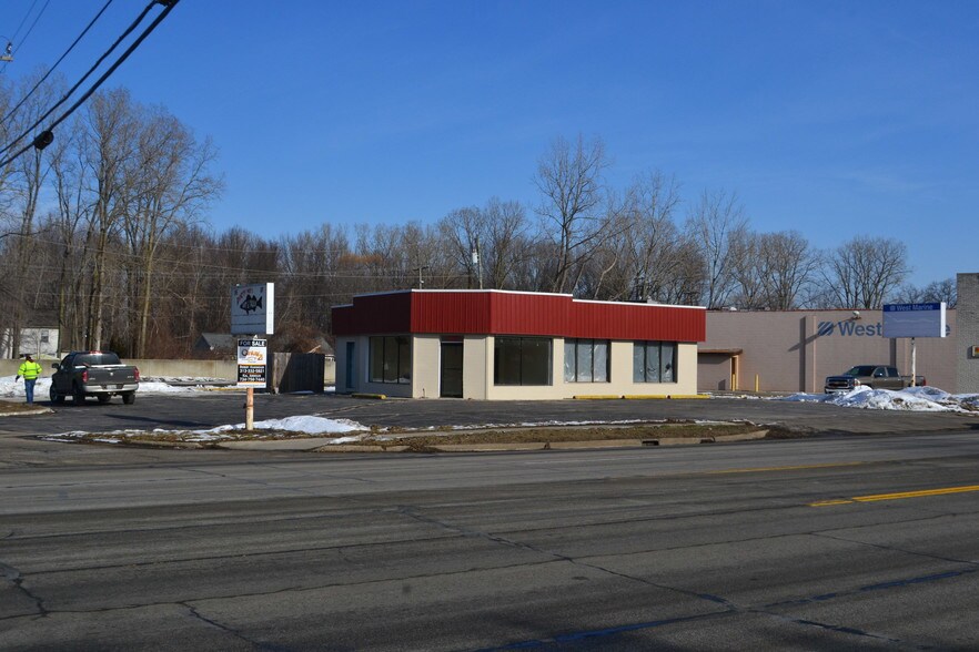 588 PointeTremble, Algonac, MI for sale - Primary Photo - Image 1 of 1