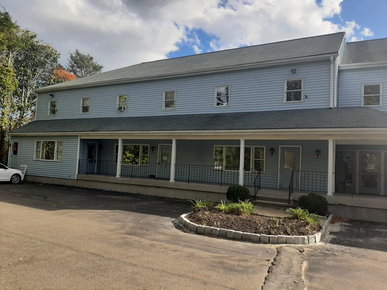 10 Bluff Ave, Clinton, CT for lease - Building Photo - Image 1 of 25