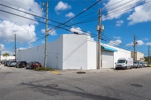 2585 NW 21st Ter, Miami FL - Warehouse