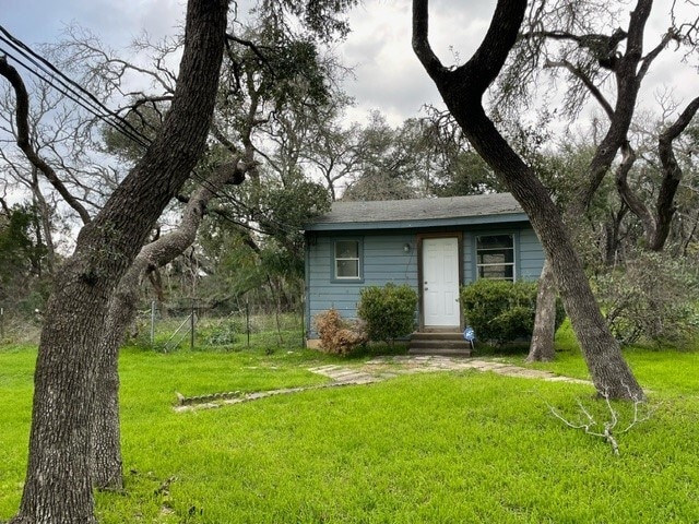 8191 US 290 portfolio of 2 properties for sale on LoopNet.com - Building Photo - Image 2 of 4