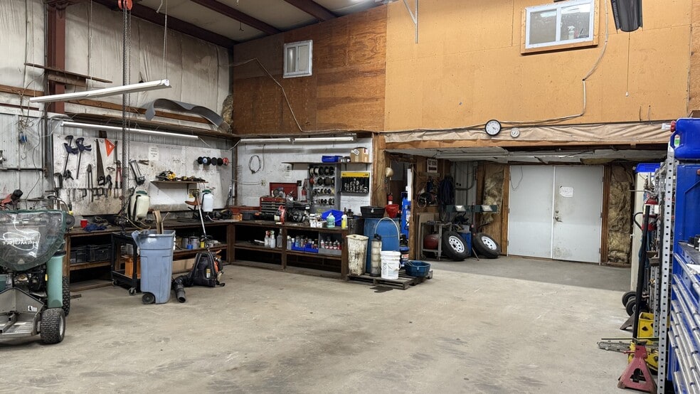 25 Jan Sebastian Dr, Sandwich, MA for lease - Building Photo - Image 2 of 3