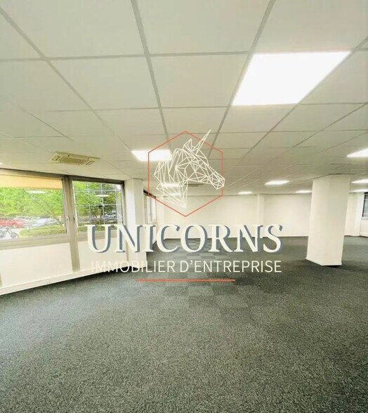 Office in Blagnac for lease - Building Photo - Image 3 of 10