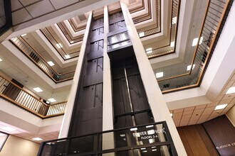 3649 Leopard St, Corpus Christi, TX for lease Interior Photo- Image 2 of 5