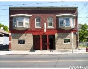 722 Butternut St, Syracuse, NY for sale - Primary Photo - Image 1 of 1