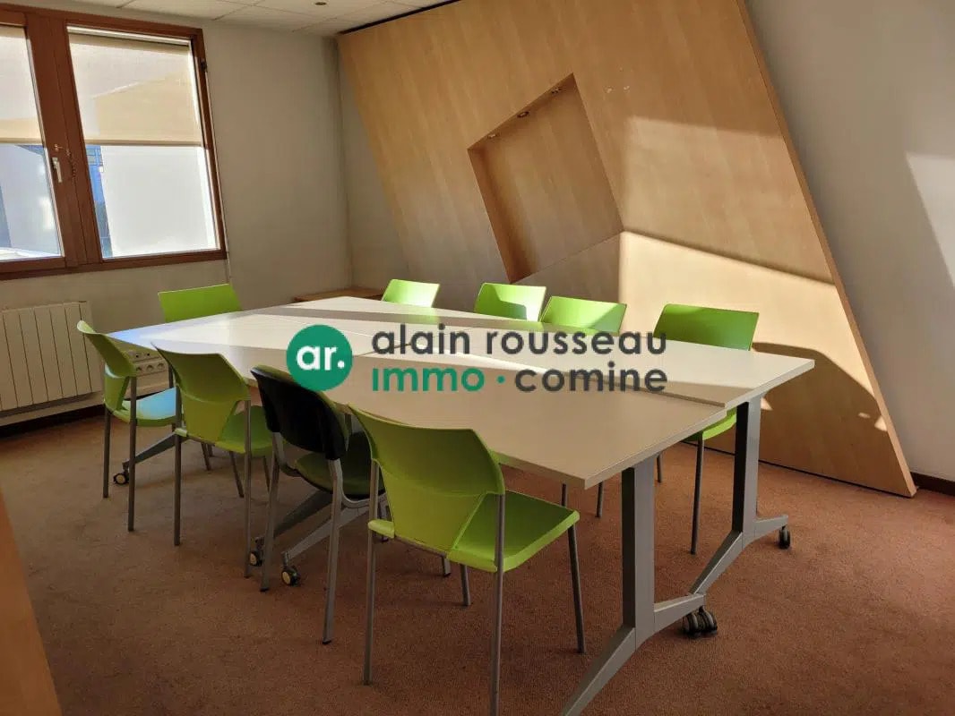 Office in Nantes for lease Interior Photo- Image 1 of 5