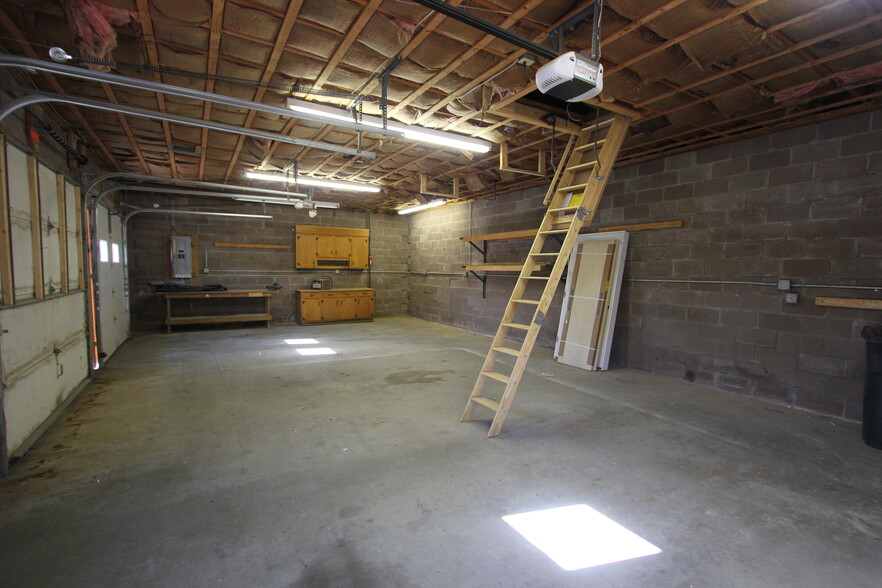 326 Union St, Franklin, MA for lease - Building Photo - Image 3 of 5