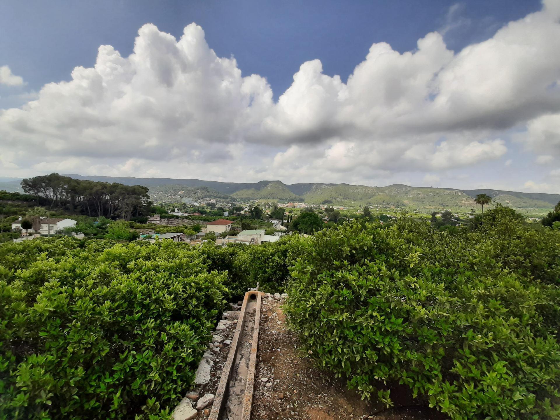 Land in València for sale Building Photo- Image 1 of 24