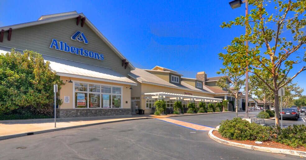 27702 Crown Valley Pkwy, Ladera Ranch, CA 92694 Bridgepark Plaza