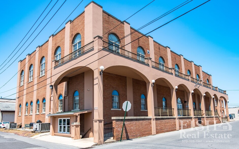 227 Academy St, Williamsport, PA for sale - Building Photo - Image 2 of 13