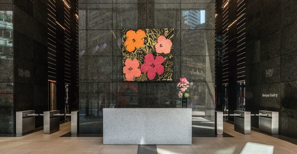 590 Madison Ave, New York, NY for lease - Lobby - Image 2 of 10