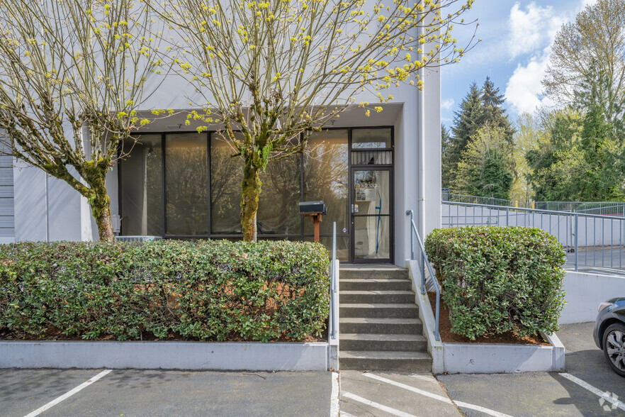 2301-2383 S 200th St, Seatac, WA for lease - Building Photo - Image 2 of 6