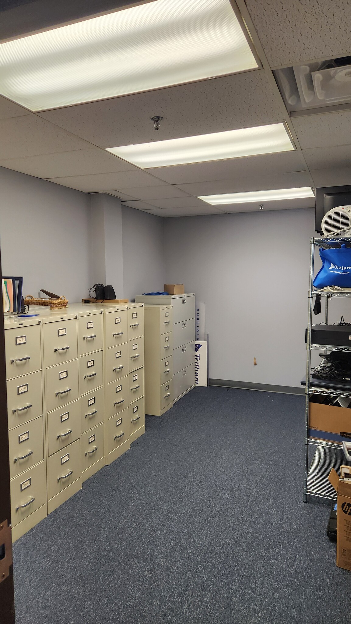 4800 Fashion Square Blvd, Saginaw, MI for lease Interior Photo- Image 1 of 5