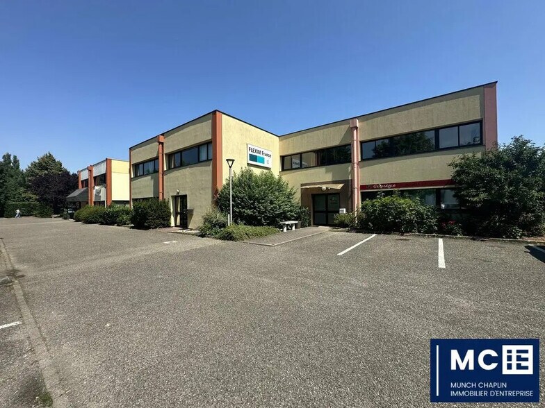 Flex in Eckbolsheim for sale - Building Photo - Image 1 of 10
