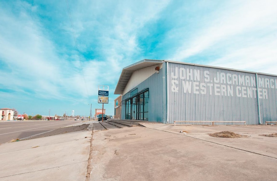 1807 US Highway 83, Zapata, TX for sale - Building Photo - Image 1 of 1