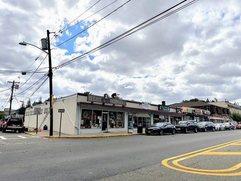 450 Boulevard, Hasbrouck Heights, NJ for sale - Primary Photo - Image 1 of 5