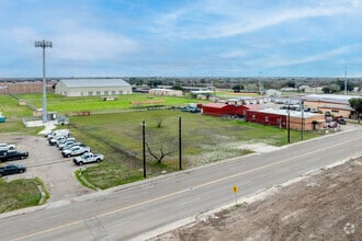 150 Stadium Dr, Alice, TX - AERIAL  map view - Image1
