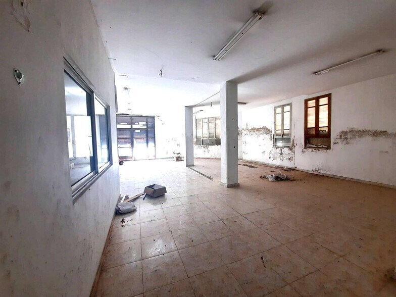 Retail in Gandia, Valencia for sale - Building Photo - Image 2 of 17