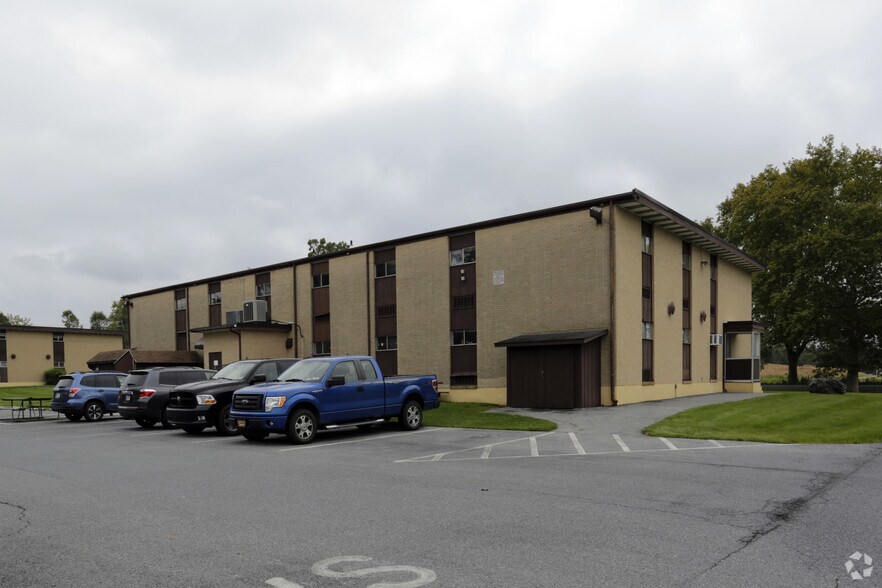 6235 Hamilton Blvd, Allentown, PA for lease - Building Photo - Image 2 of 2