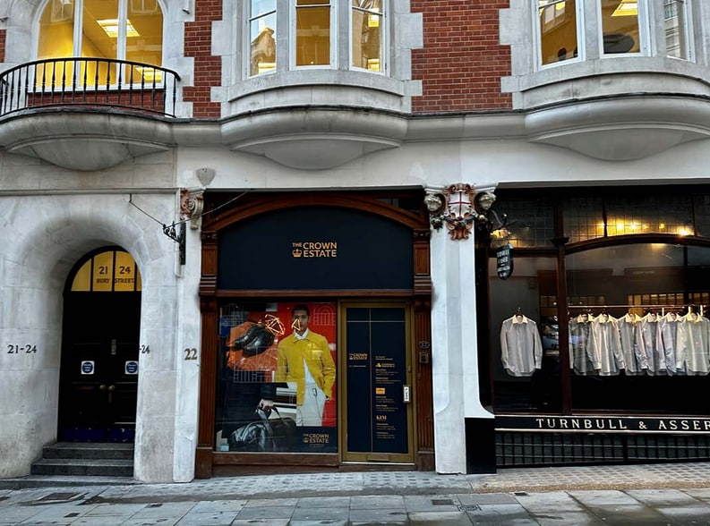 70-72 Jermyn St, London for lease - Building Photo - Image 2 of 2