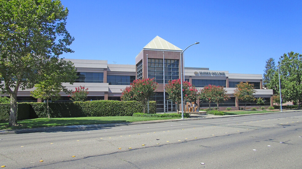 3035 Cleveland Ave, Santa Rosa, CA for lease - Building Photo - Image 1 of 13