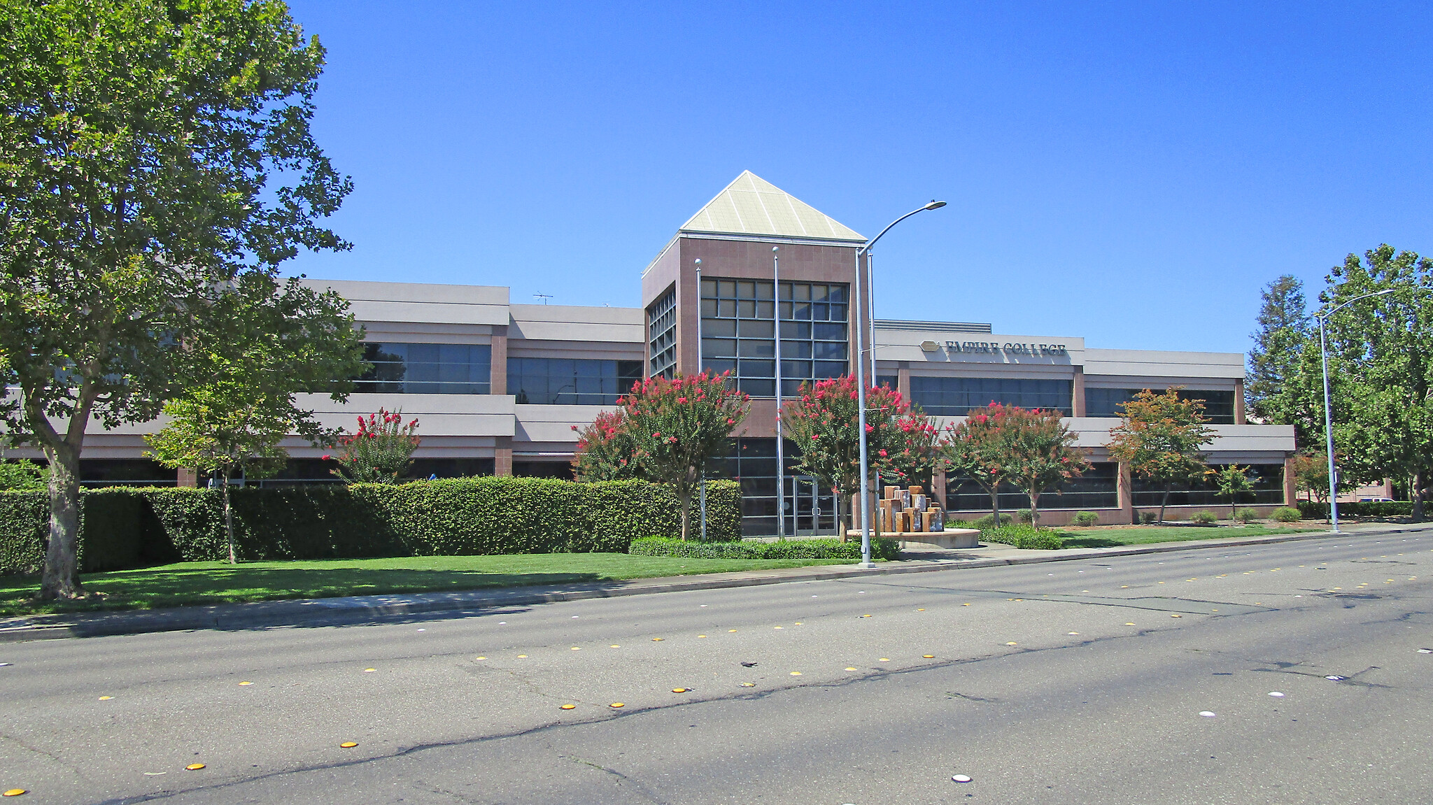 3035 Cleveland Ave, Santa Rosa, CA for lease Building Photo- Image 1 of 14