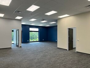 0 NC Hwy 16, Denver, NC for lease Interior Photo- Image 2 of 9