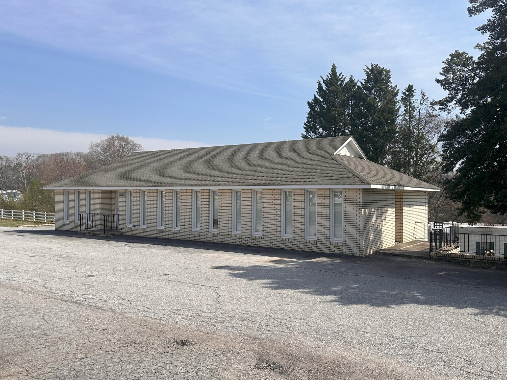 1405 Old Grove Rd, Greenville, SC for sale Primary Photo- Image 1 of 6