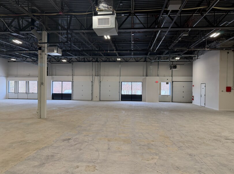 734 Forest St, Marlborough, MA for lease Interior Photo- Image 1 of 3