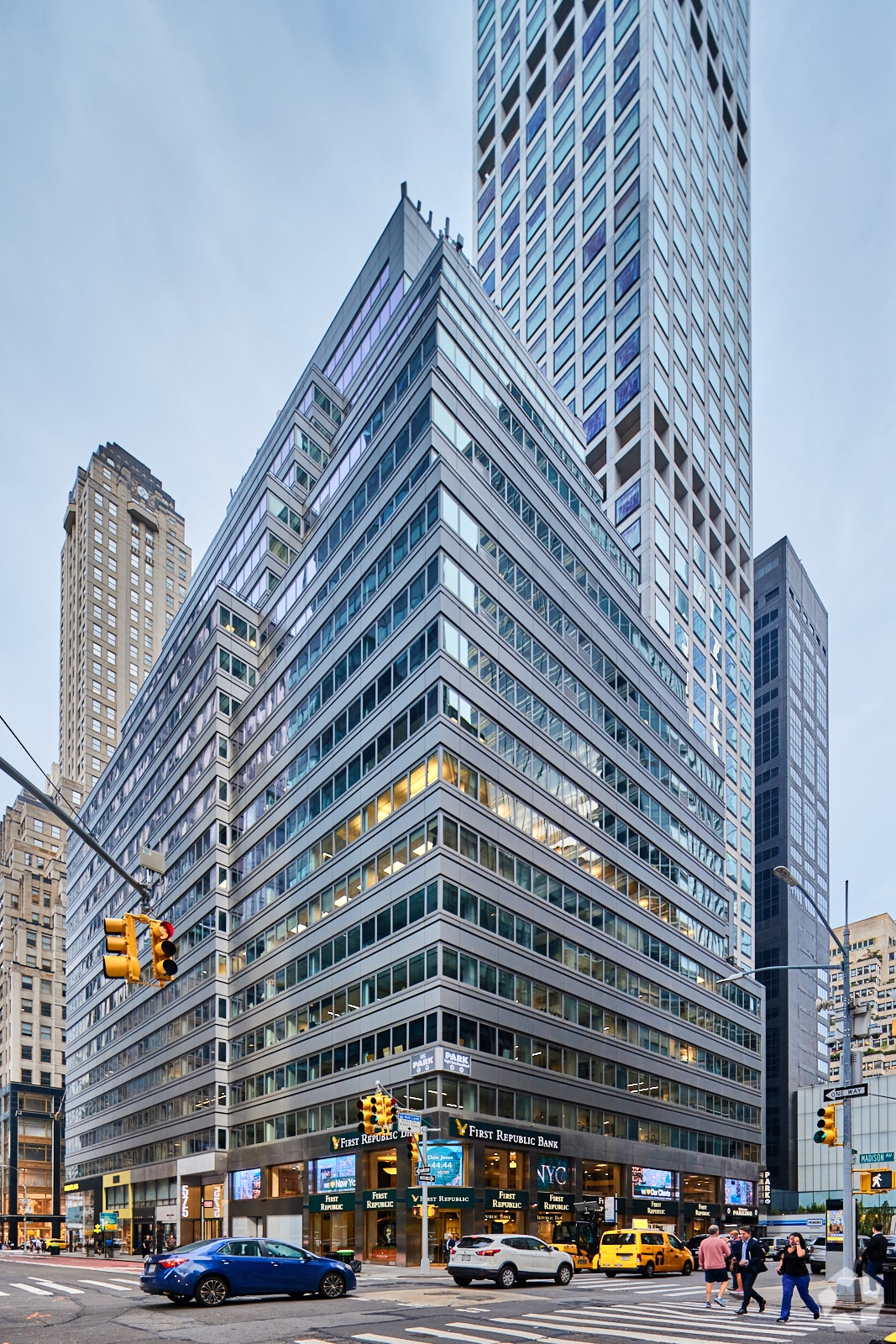 575 Madison Ave, New York, NY for lease Primary Photo- Image 1 of 7