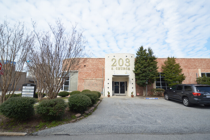 203 S Church St, Greensboro, NC for sale - Building Photo - Image 1 of 1