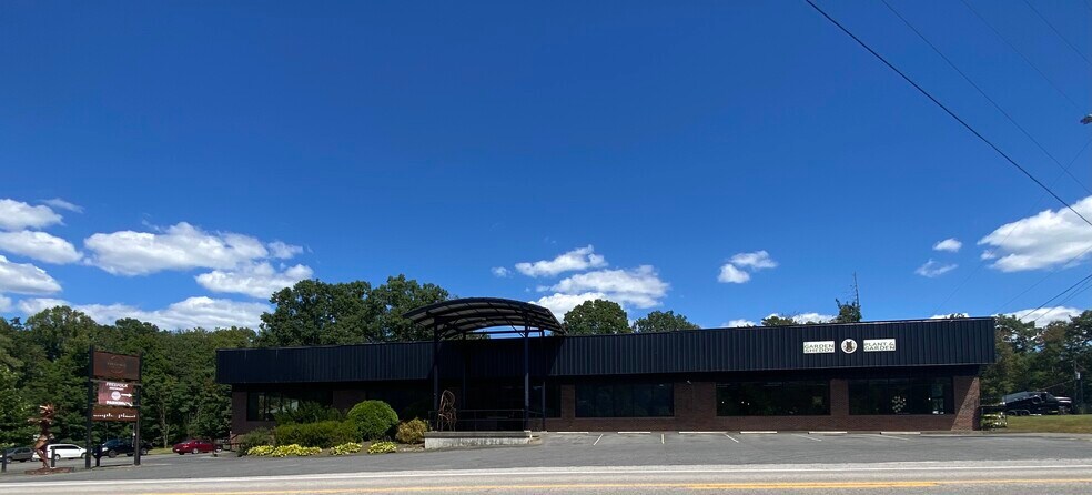 25385 Midland Trl, Hico, WV for sale - Building Photo - Image 2 of 6