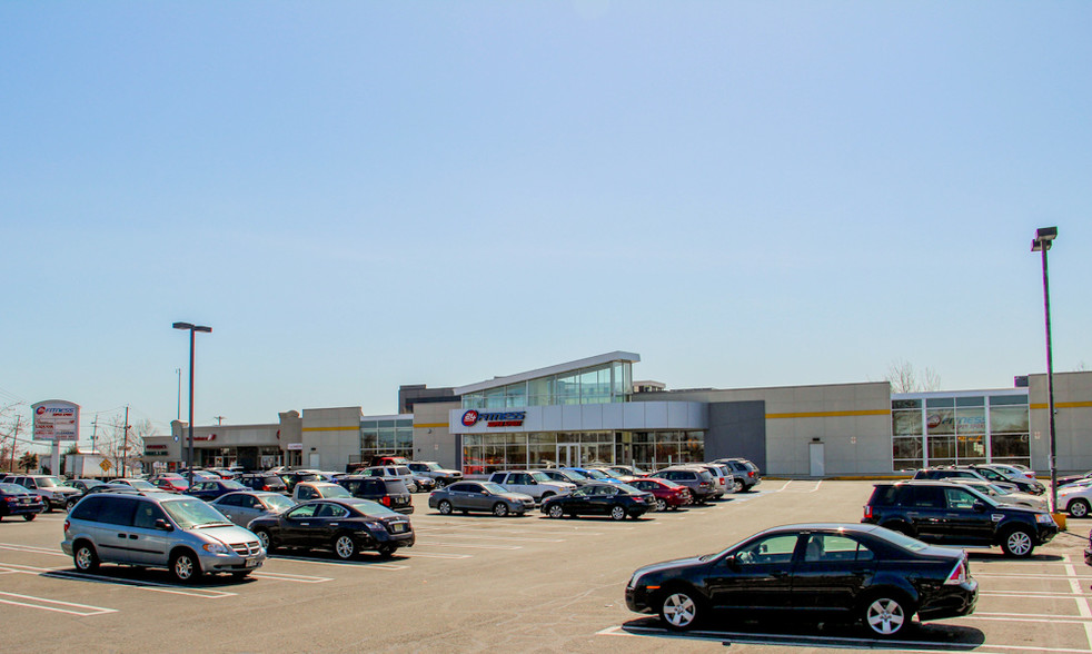 459 State Route 17, Hasbrouck Heights, NJ, 07604 Retail Space For Lease