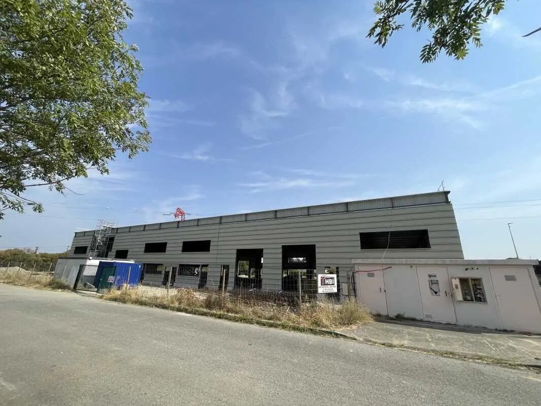 Flex in Portet-sur-Garonne for sale Building Photo- Image 1 of 8