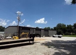 25 Mack St, Batesville, AR for lease Building Photo- Image 2 of 7