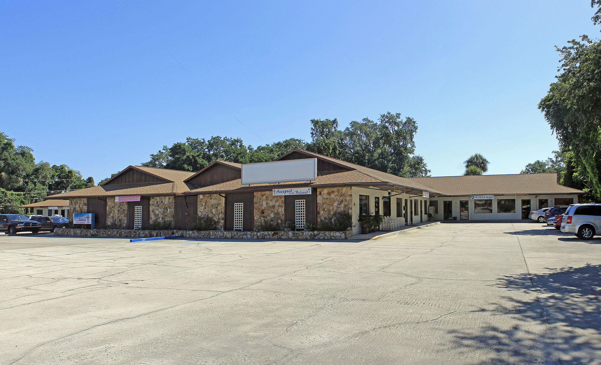 950 N Cocoa Blvd, Cocoa, FL for lease Building Photo- Image 1 of 5