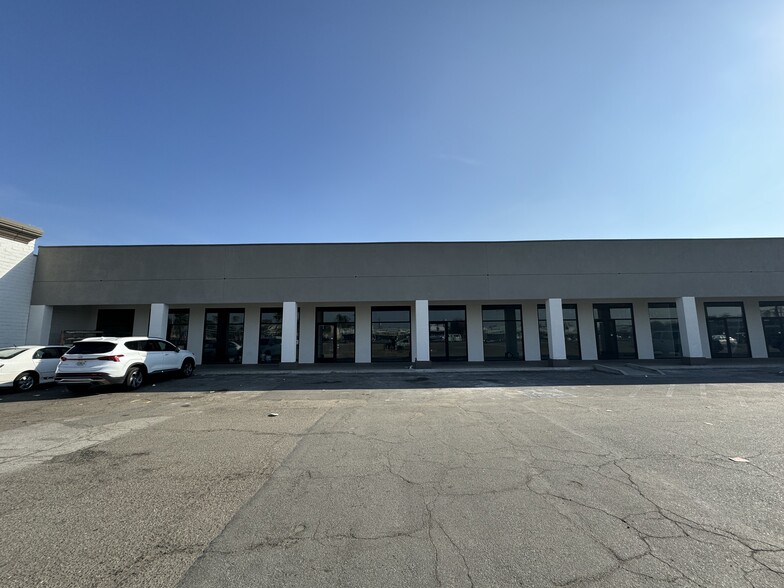 928-1098 N Euclid St, Anaheim, CA for lease - Building Photo - Image 3 of 3