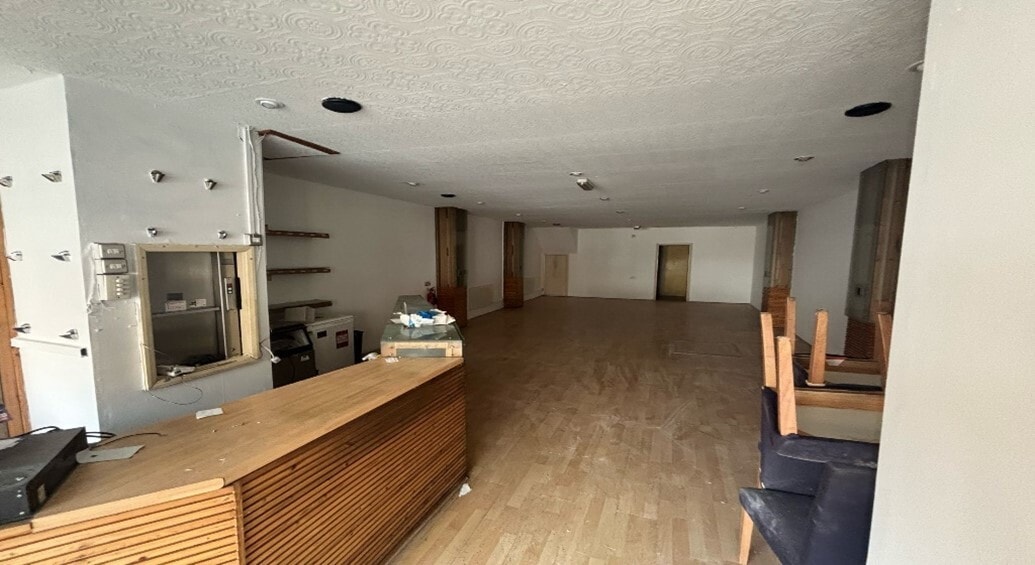 200-204 Brighton Rd, Coulsdon for lease Interior Photo- Image 1 of 6