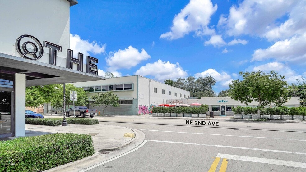 8291-8301 NE 2nd Ave, Miami, FL for lease - Building Photo - Image 2 of 5