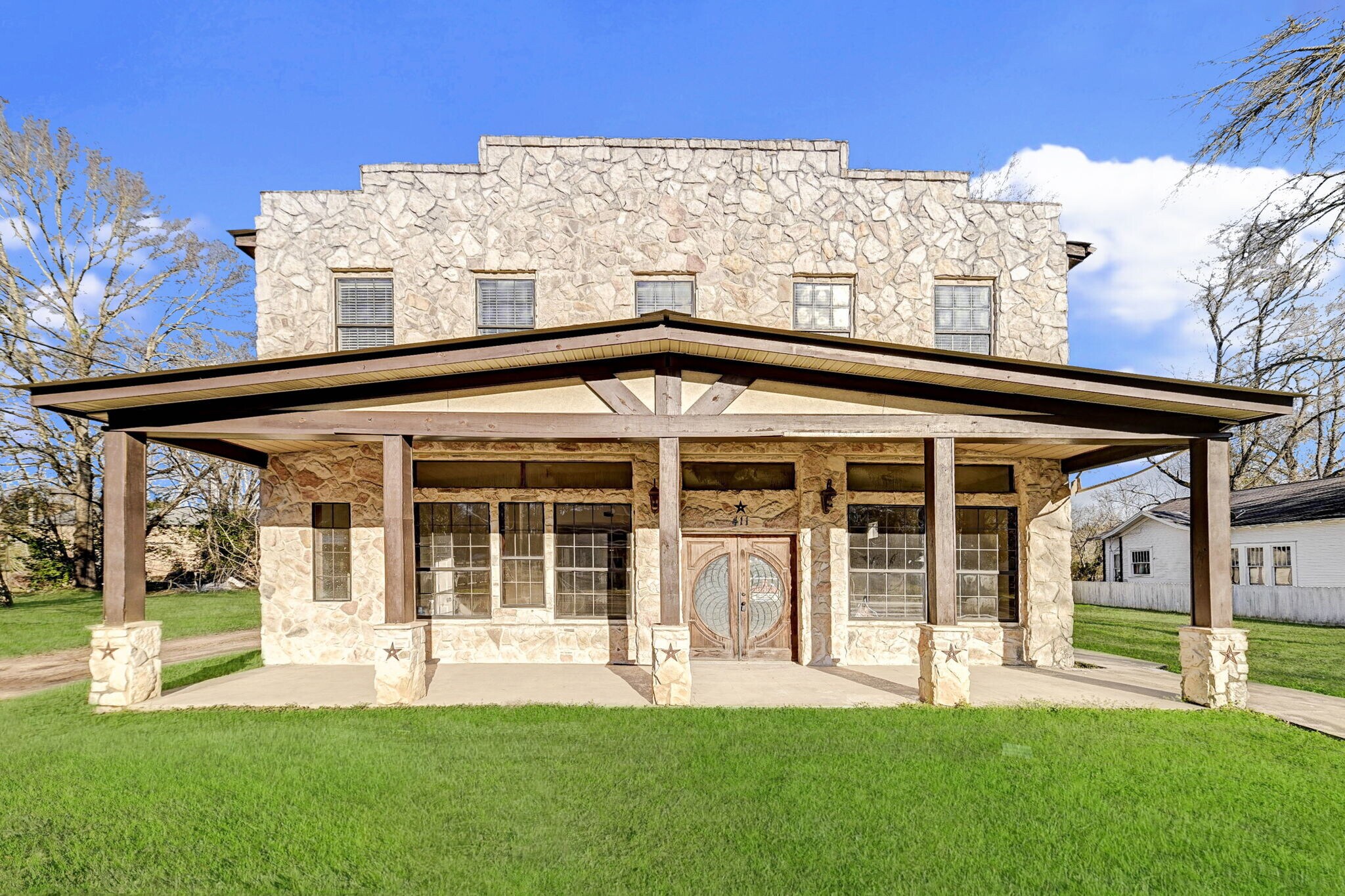 411 S Kaufman St, Newton, TX for sale Building Photo- Image 1 of 37